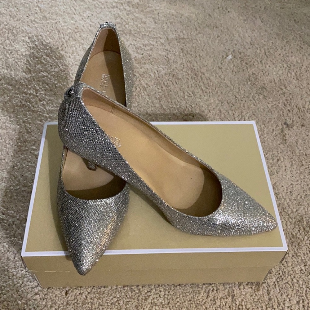 Michael Kors sparkle pumps